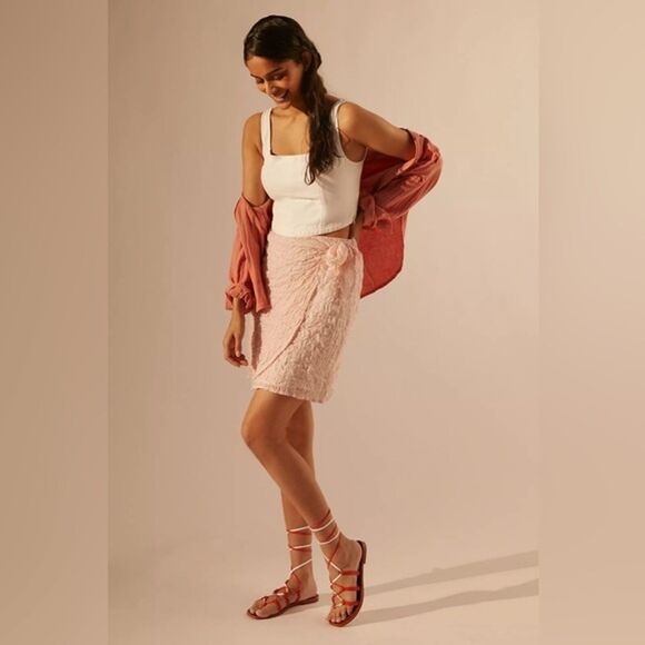 Anthropologie Cloth & Stone Mini Skirt Pink White Striped Sz Medium Crinkle Wrap - Picture 4 of 11